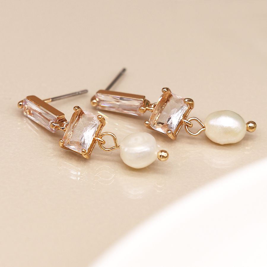 Golden crystal and pearl drop earrings