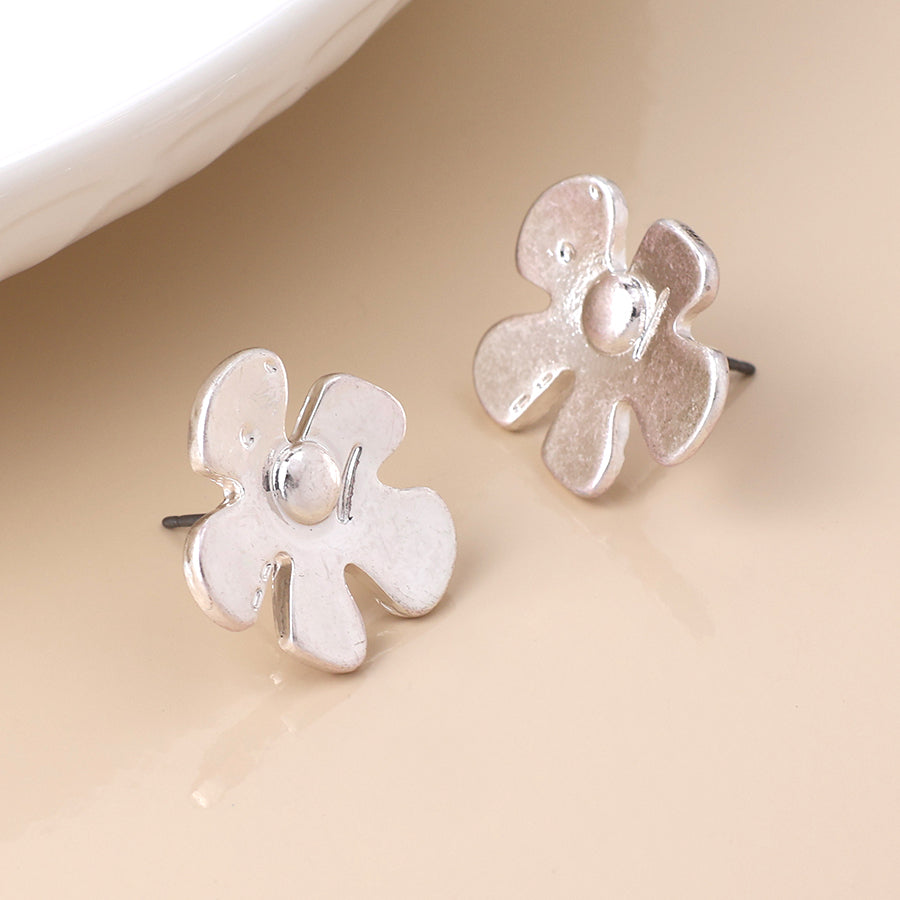 Silver plated retro flower earrings
