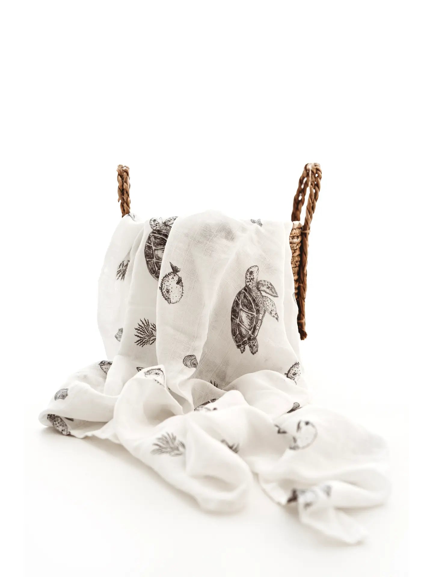 Into the Ocean - Turtle-Fish-Coral Muslin Blanket