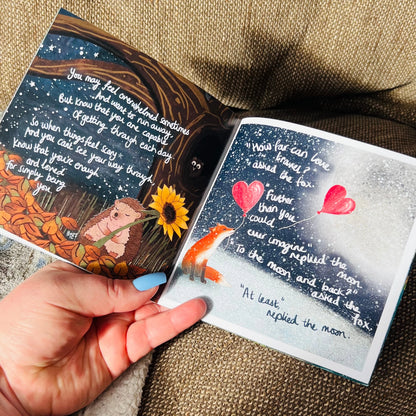 Hug in A Book Mini Book