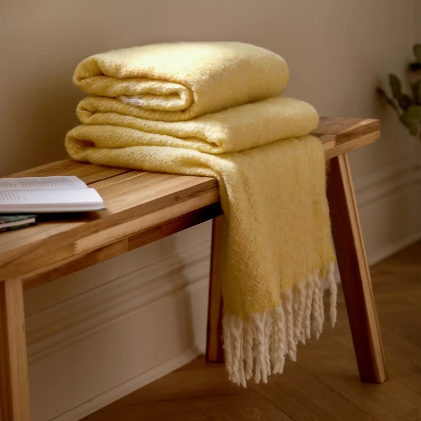 Isla Woven Tasselled Throw Butter Yellow