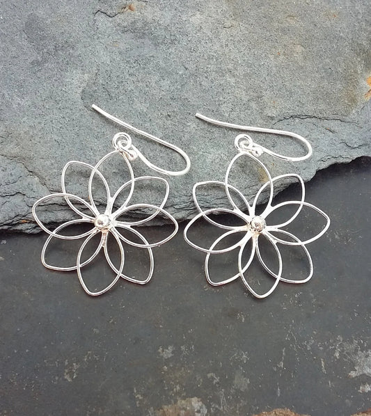 Silver Lily flower earrings